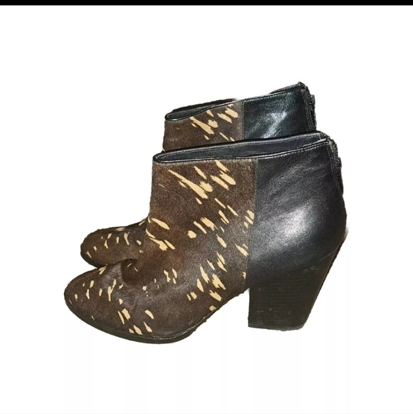 Cole Haan 7.5 Womens Brown Black Booties SB5#1 - Picture 3 of 5